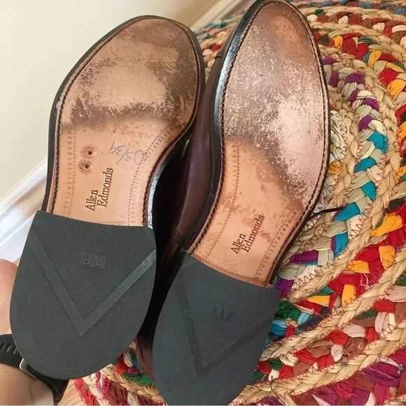 Allen Edmonds Park Avenue cap toe Oxford shoes - Picture 4 of 7